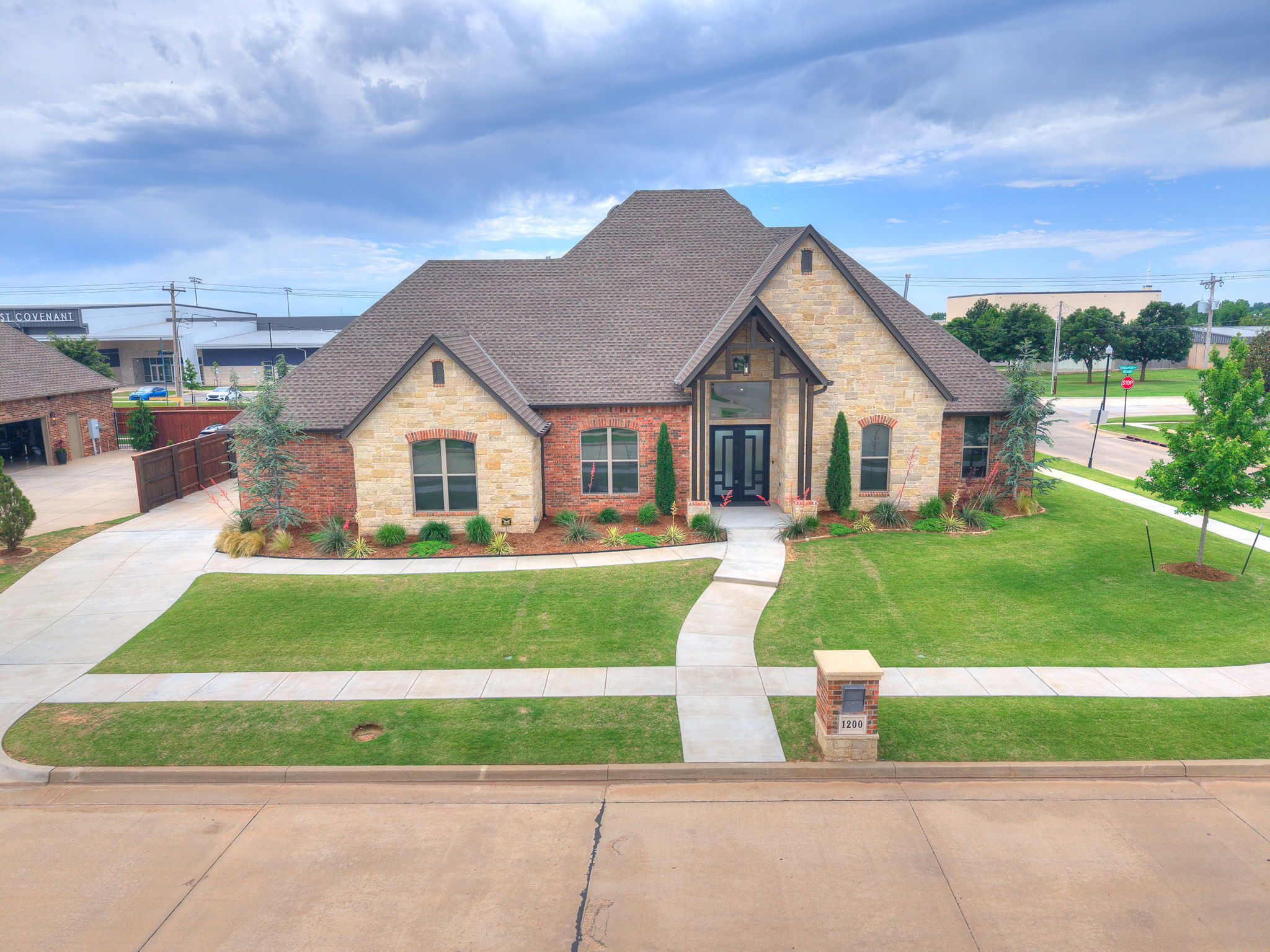 1200 Canteberry Drive — Photo 31
