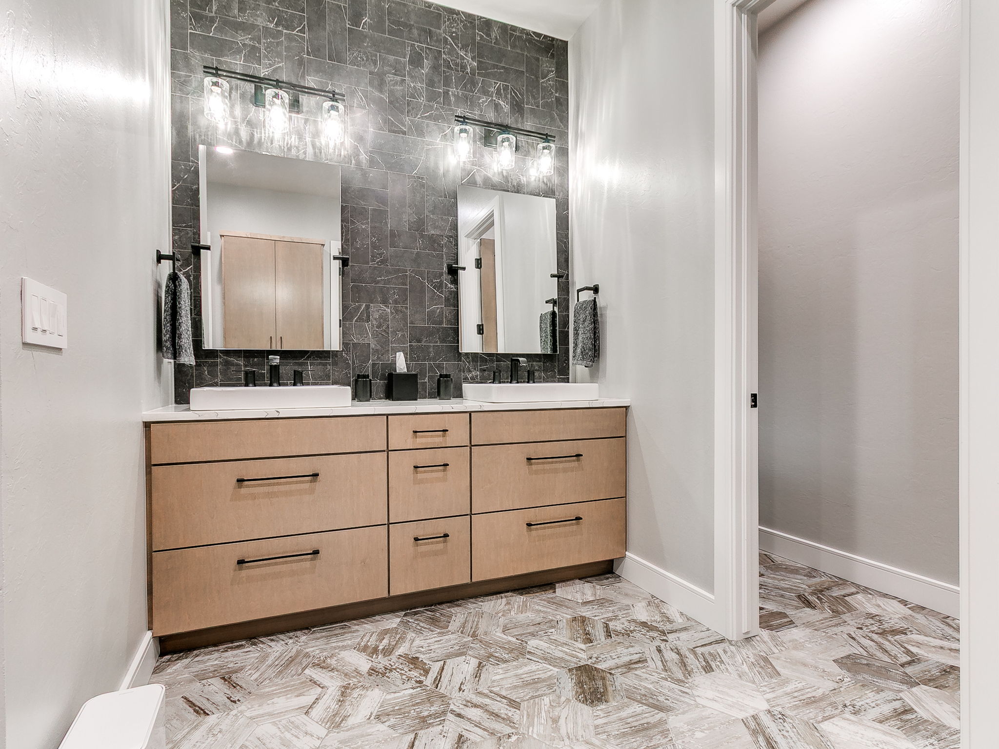 1200 Canteberry Drive — Photo 98